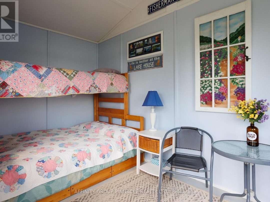 11 LAKEVIEW CRESCENT, 