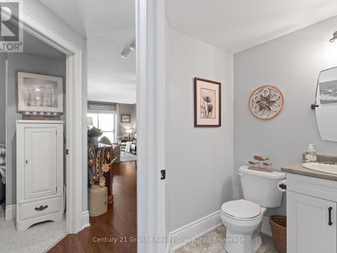 104 - 9 NEWCASTLE STREET, 