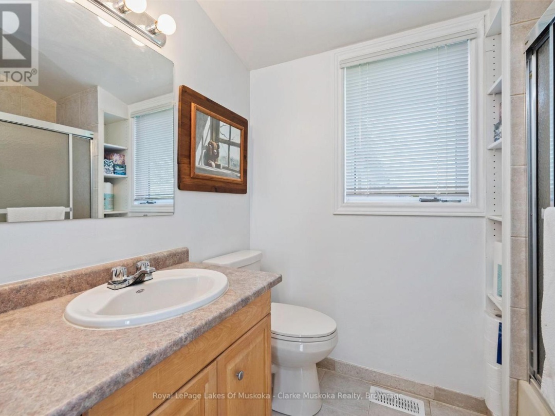 104 POINTS OF VIEW ROAD, 