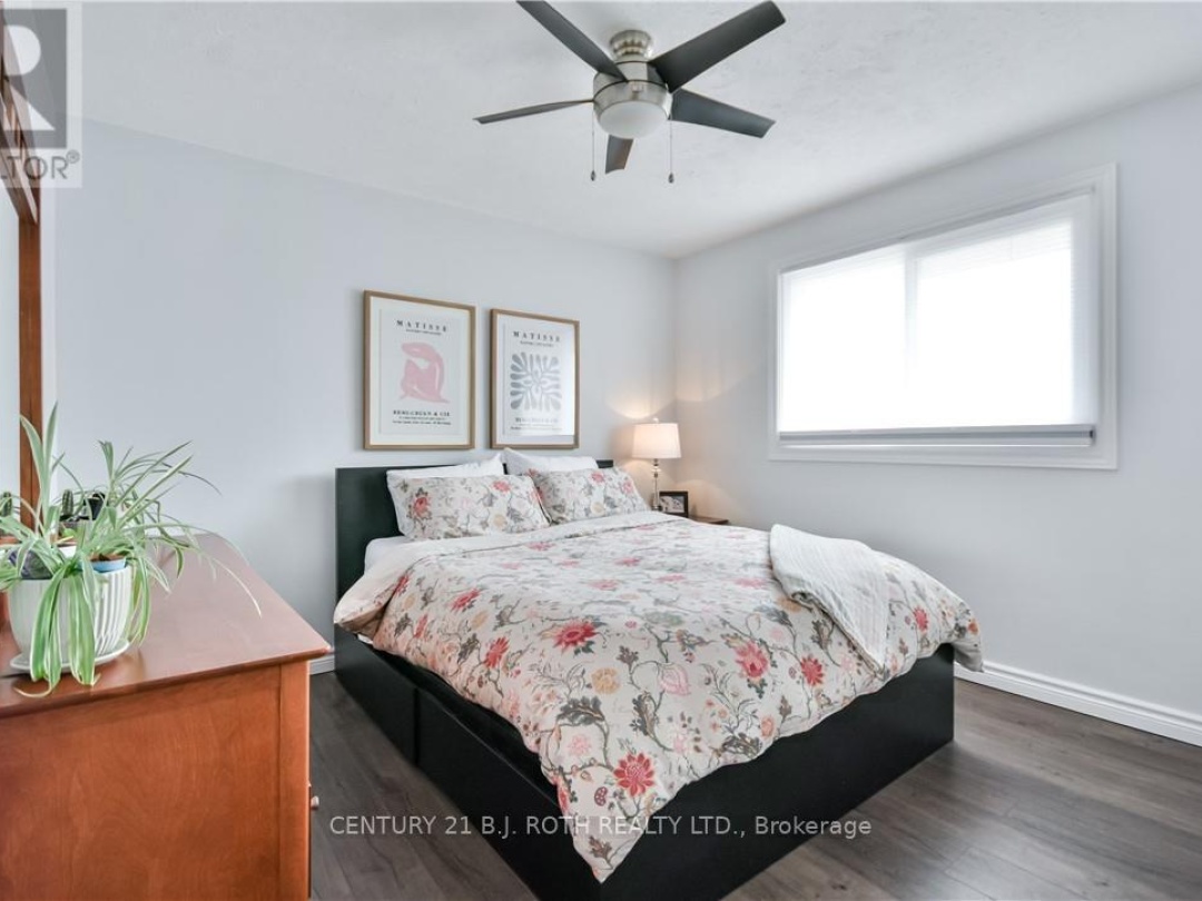 644 Mississaga Street W, Orillia