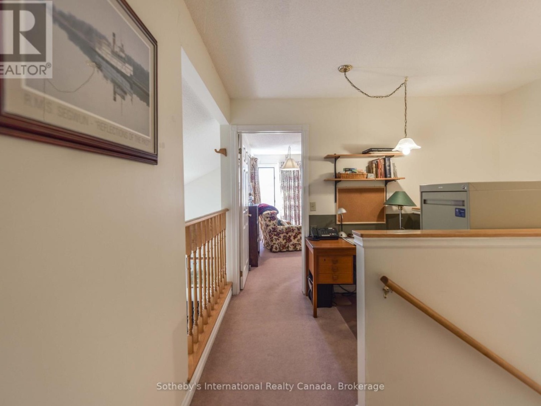 104 10 Museum Drive, Orillia