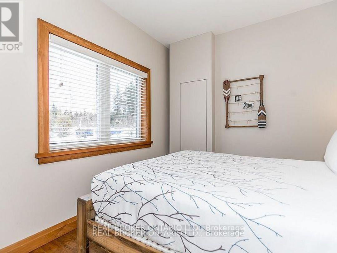 1B - 1841 MUSKOKA ROAD 118 W, 
