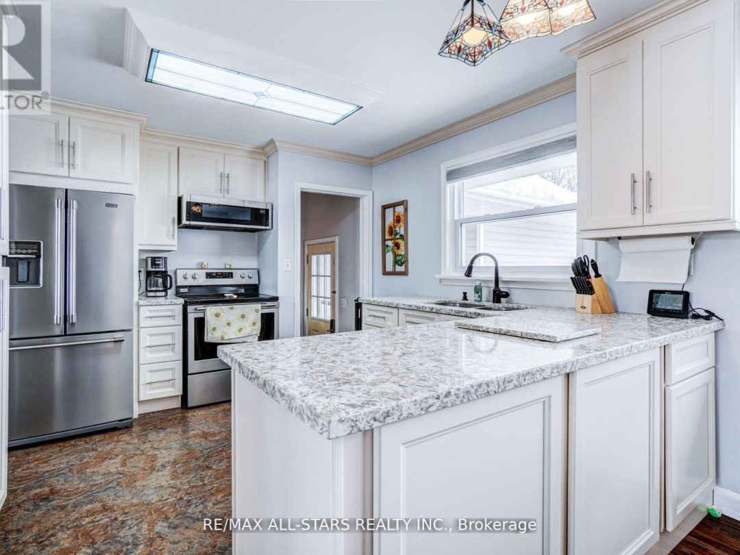 904 ELDON ROAD, 