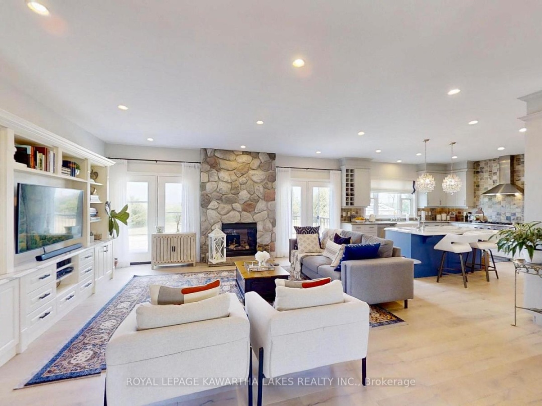 427 LINDEN VALLEY ROAD, 
