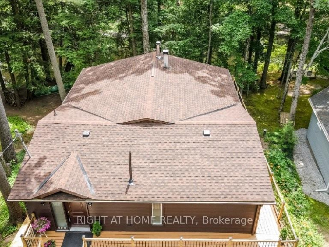 7459 ISLAND CRESCENT, 