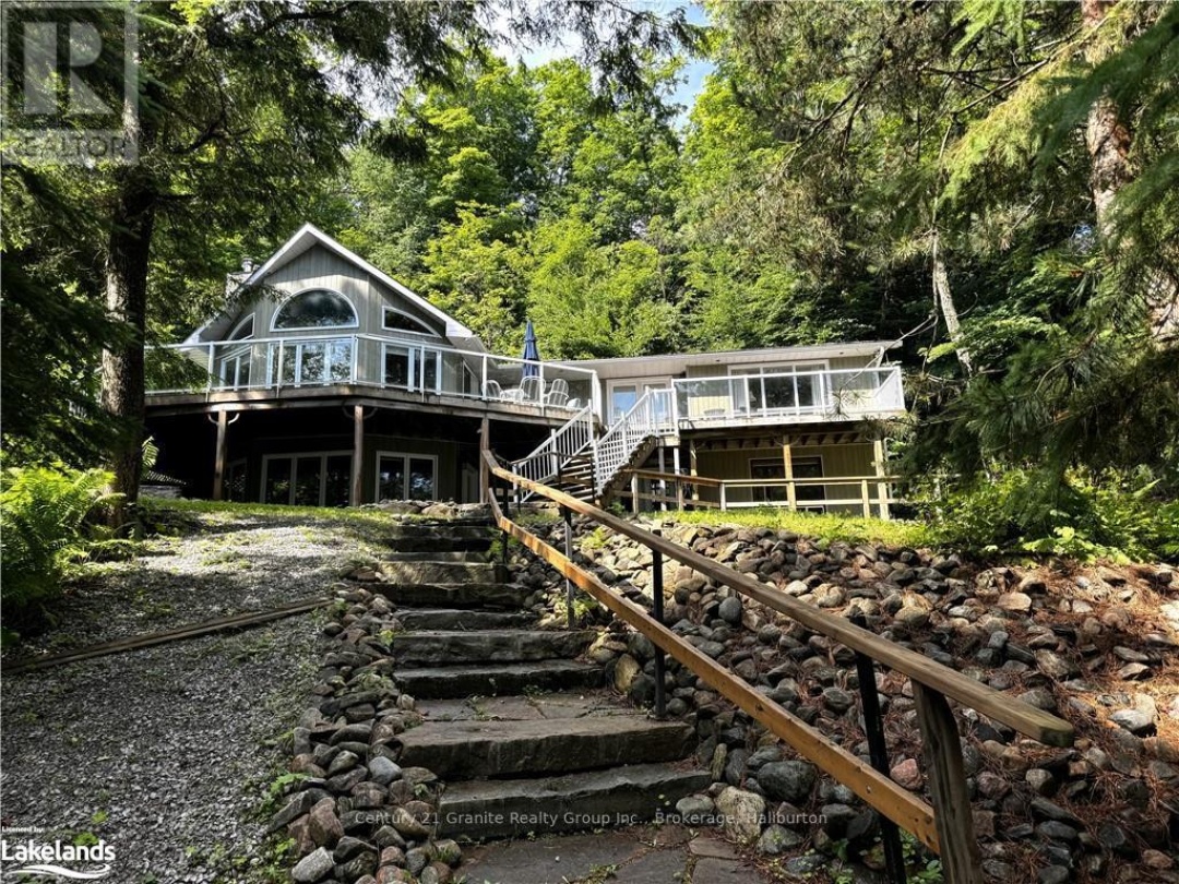 1016 Pegg Drive, Kennisis Lake