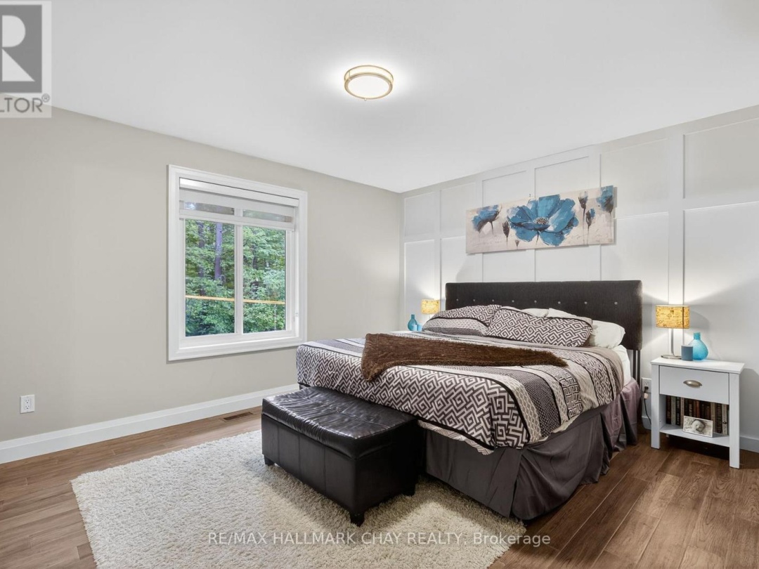 202 VEL-DOR CRESCENT, 