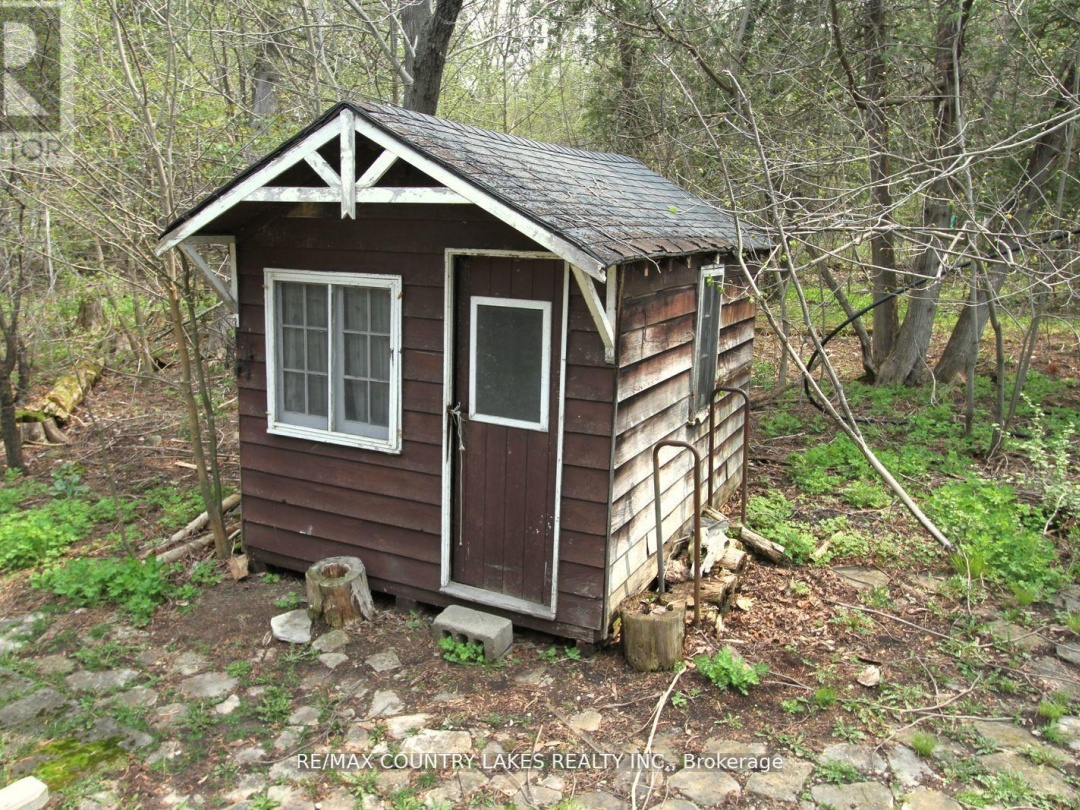 B40440 SHORE ROAD, Lake Simcoe