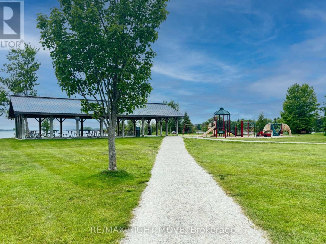 7682 OAK POINT ROAD, 