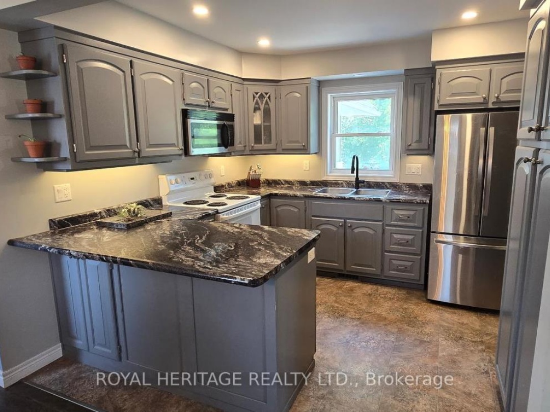 34 PRINCE STREET W, 