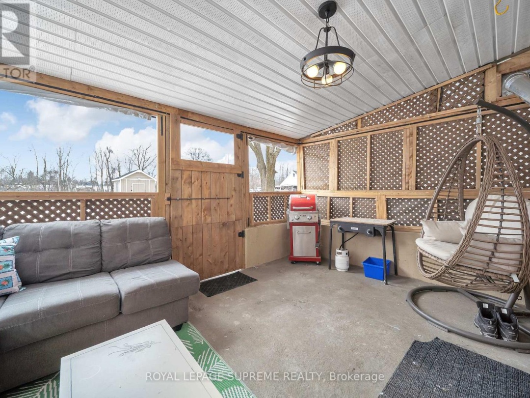 8740 12 Highway, Oro-Medonte