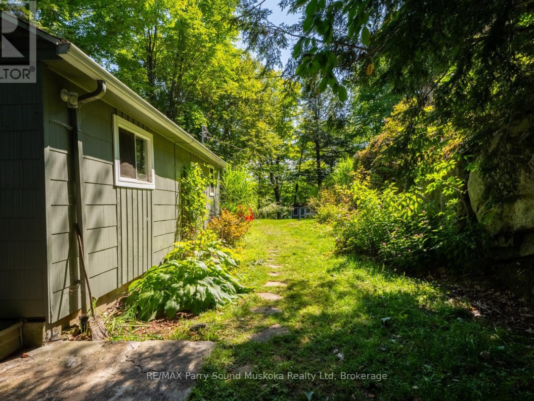 58 Deerfield Road, Manitouwabing Lake