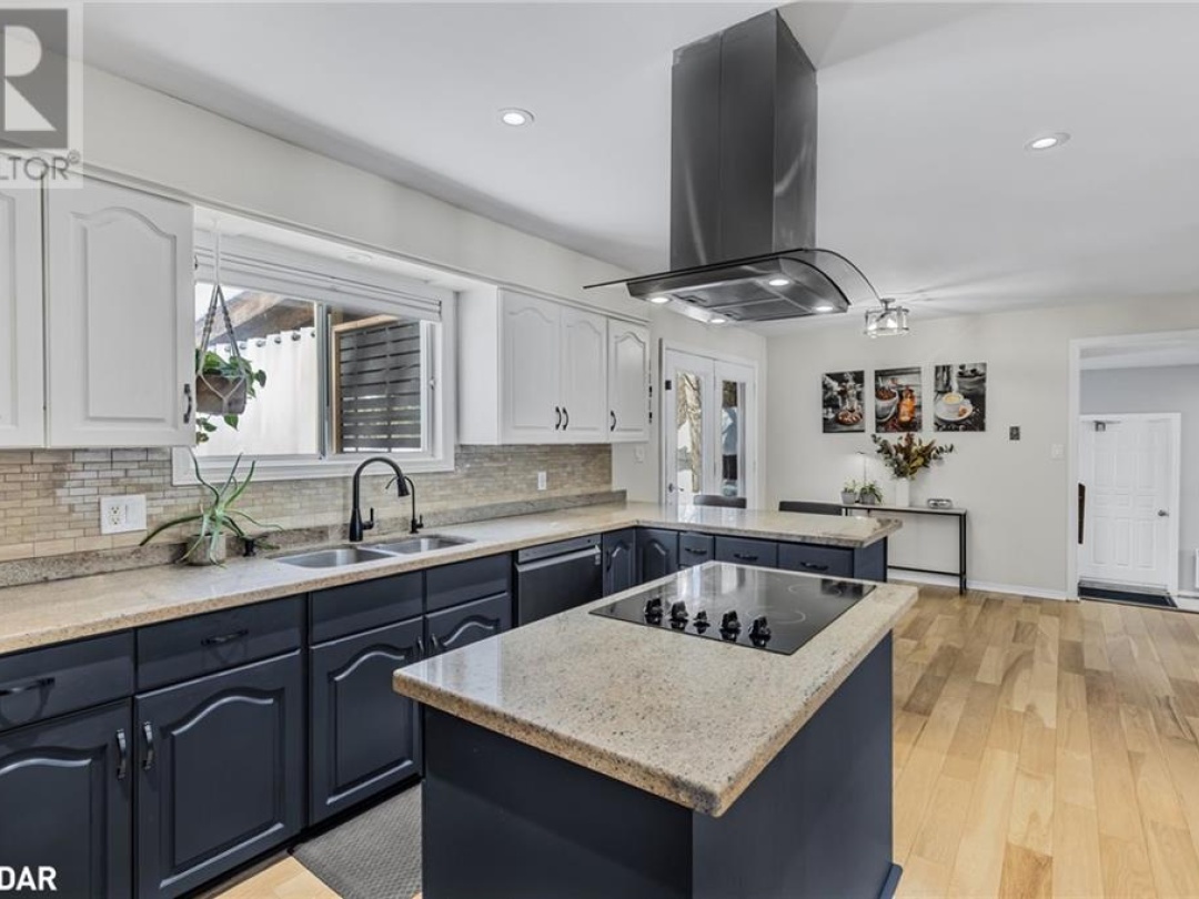 5810 Lowanda Lane, Sebright