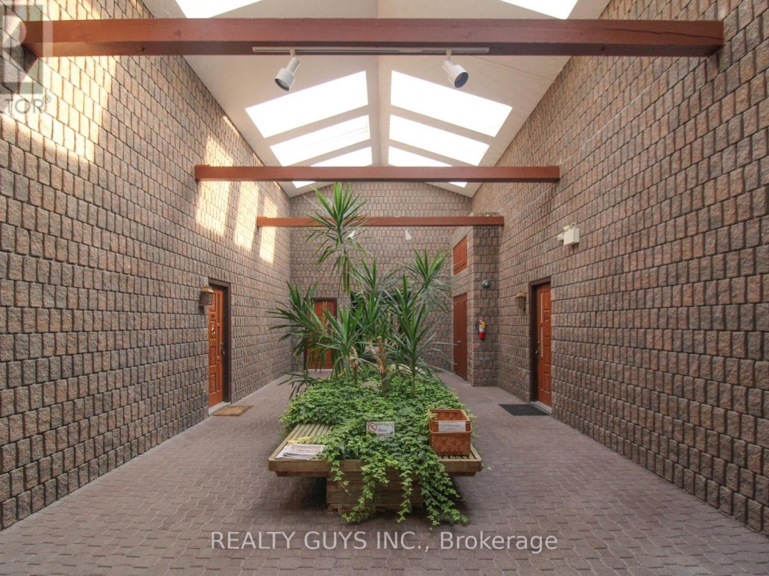 #204 - 200 EAST STREET S, 