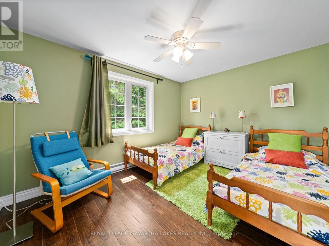 1484 COUNTY ROAD 8, 