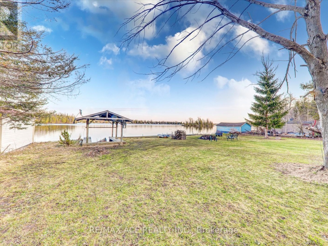 1308 Portage Road, Mitchell Lake