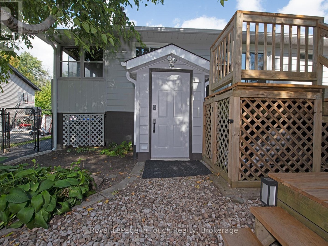 8 CYRIL MARTIN PLACE, 