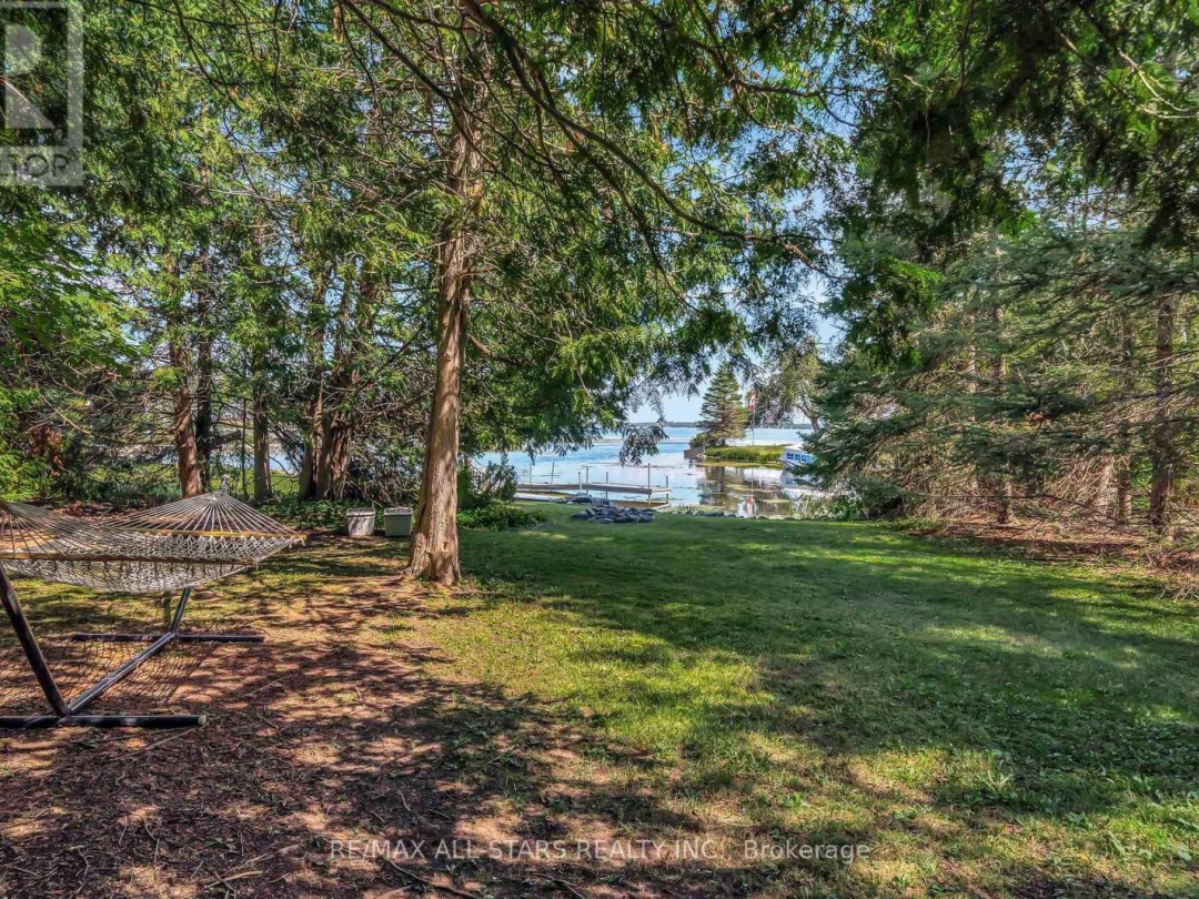 50 BAYVIEW ESTATE ROAD, 