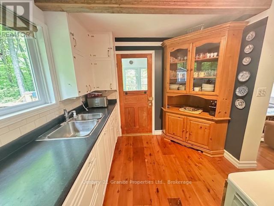 131 DOWNES ROAD, 