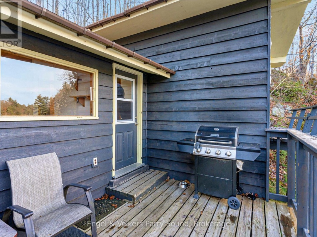 27 Lower Lane, Otter Lake