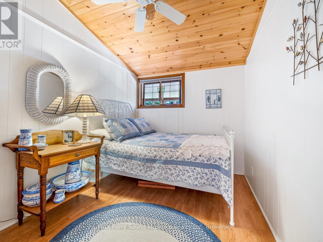 3 Maureen Drive, Little Whitefish Lake