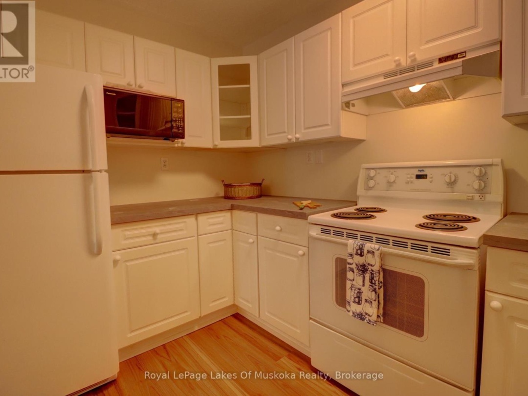 104 35 Dairy Lane, Lake Muskoka