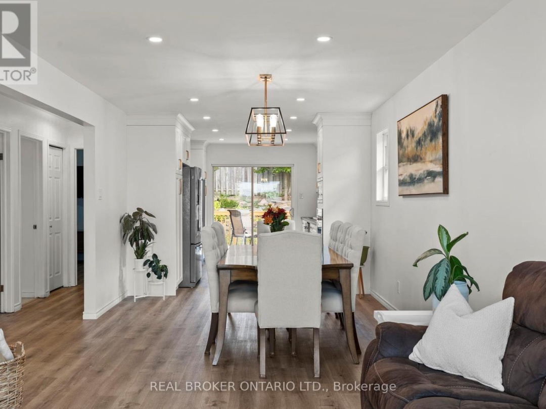 10 JORDON CRESCENT, 