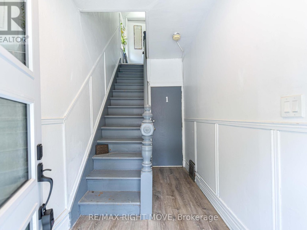 50 ALBERT STREET N, 