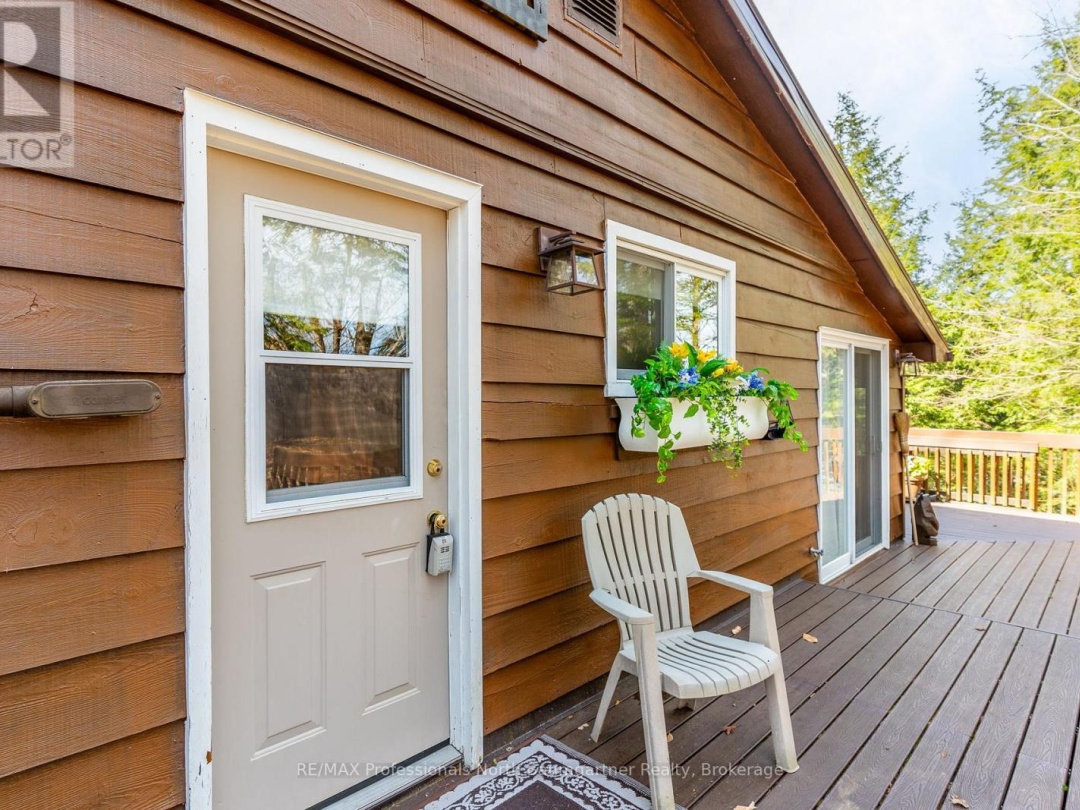 1117 Mink Road, Long Lake