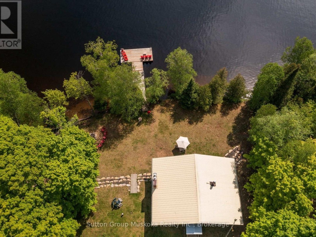 562&568 East Waseosa Lake Rd Road E, Waseosa Lake