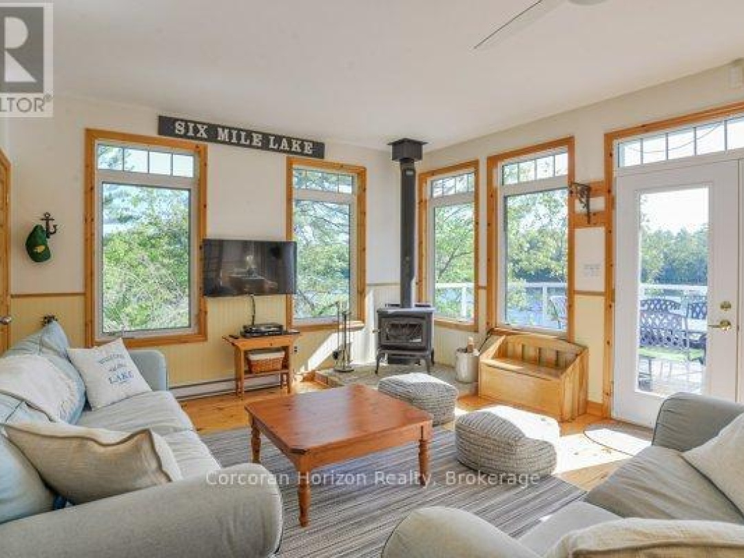 1320 Island 360 Road, Six Mile Lake