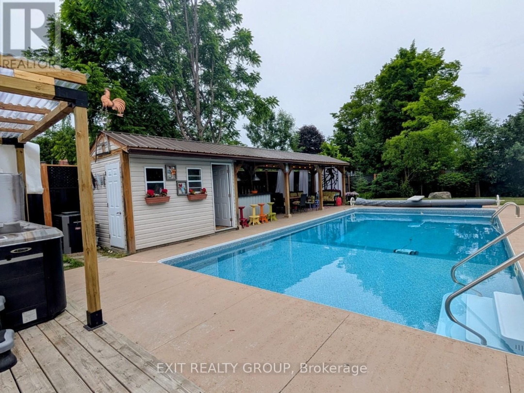 76 JOHN DILLINGNO STREET, 