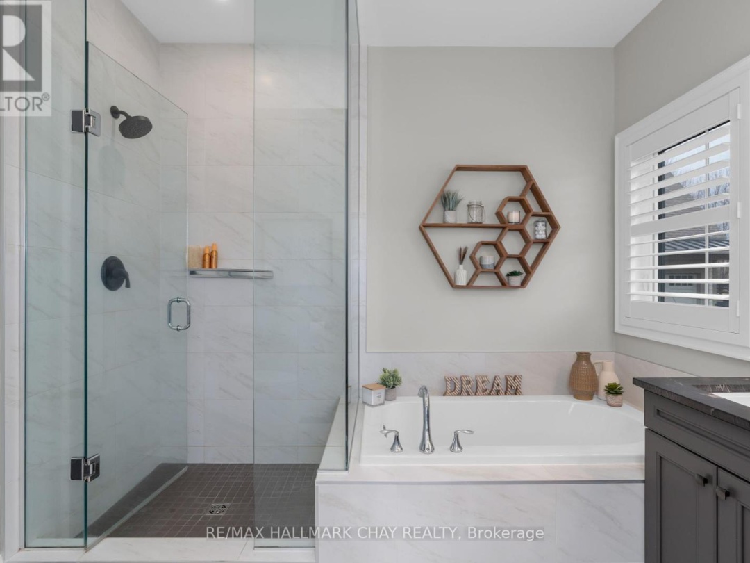 10 Georgian Grande Drive, Oro-Medonte