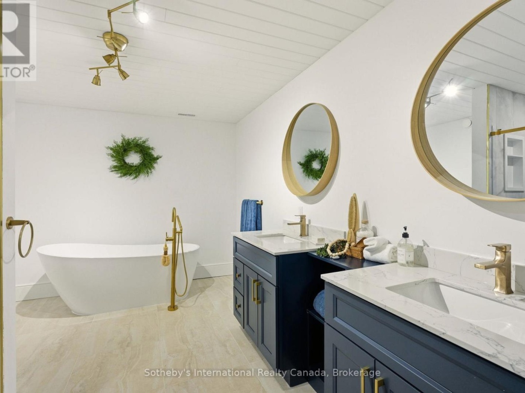 2435 RAVENSCLIFFE ROAD, 