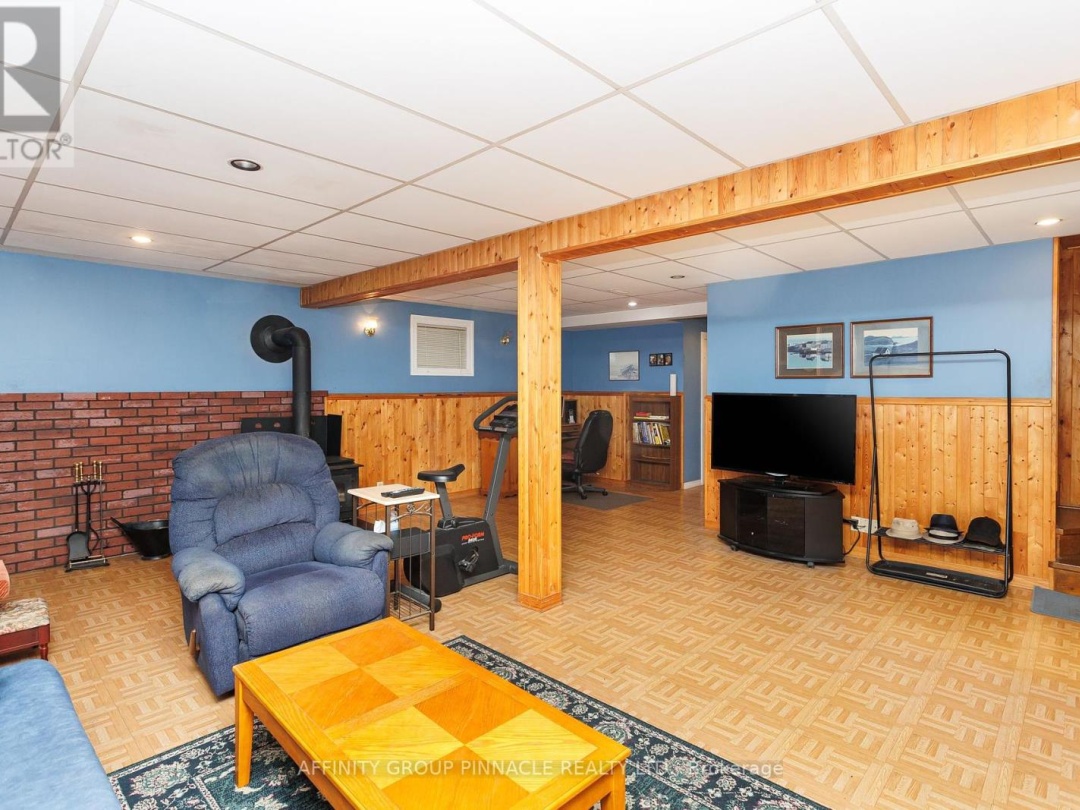 3 HEMLOCK STREET, 