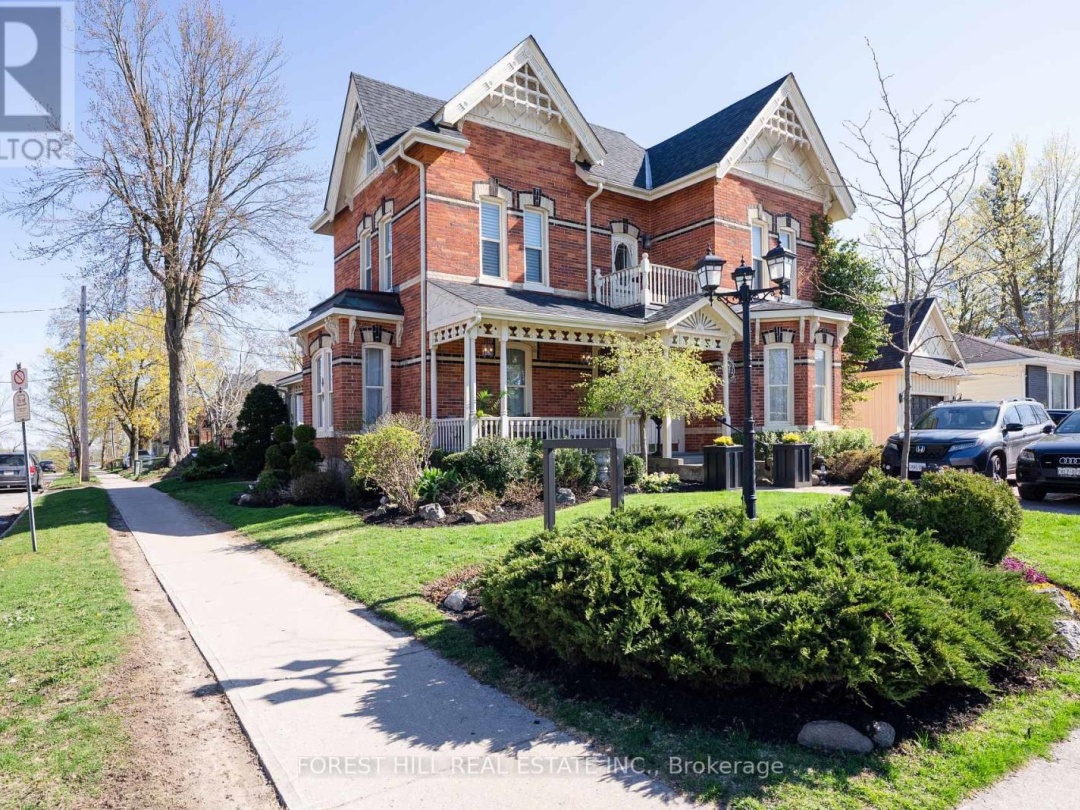241 MISSISSAGA STREET W, Orillia