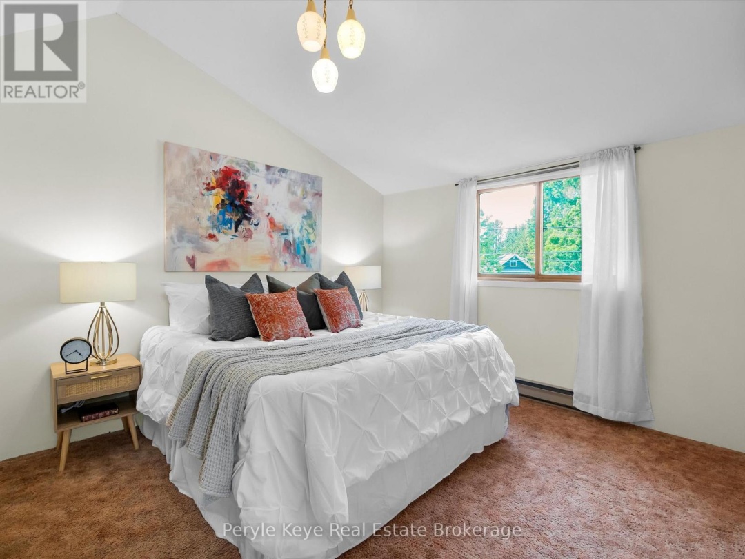 5 Bird Lane, Lake Muskoka