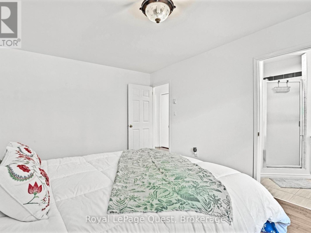 8 South Island Trail, Lake Simcoe