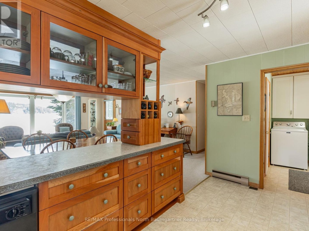 6258 Haliburton Lake Road, Haliburton Lake