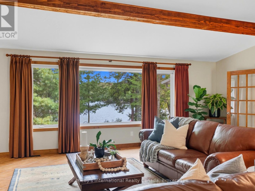 20 FISH ROCK ROAD, 