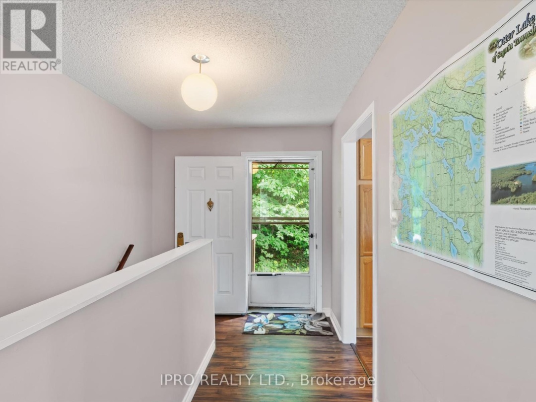 6 LOWER LANE, Otter Lake