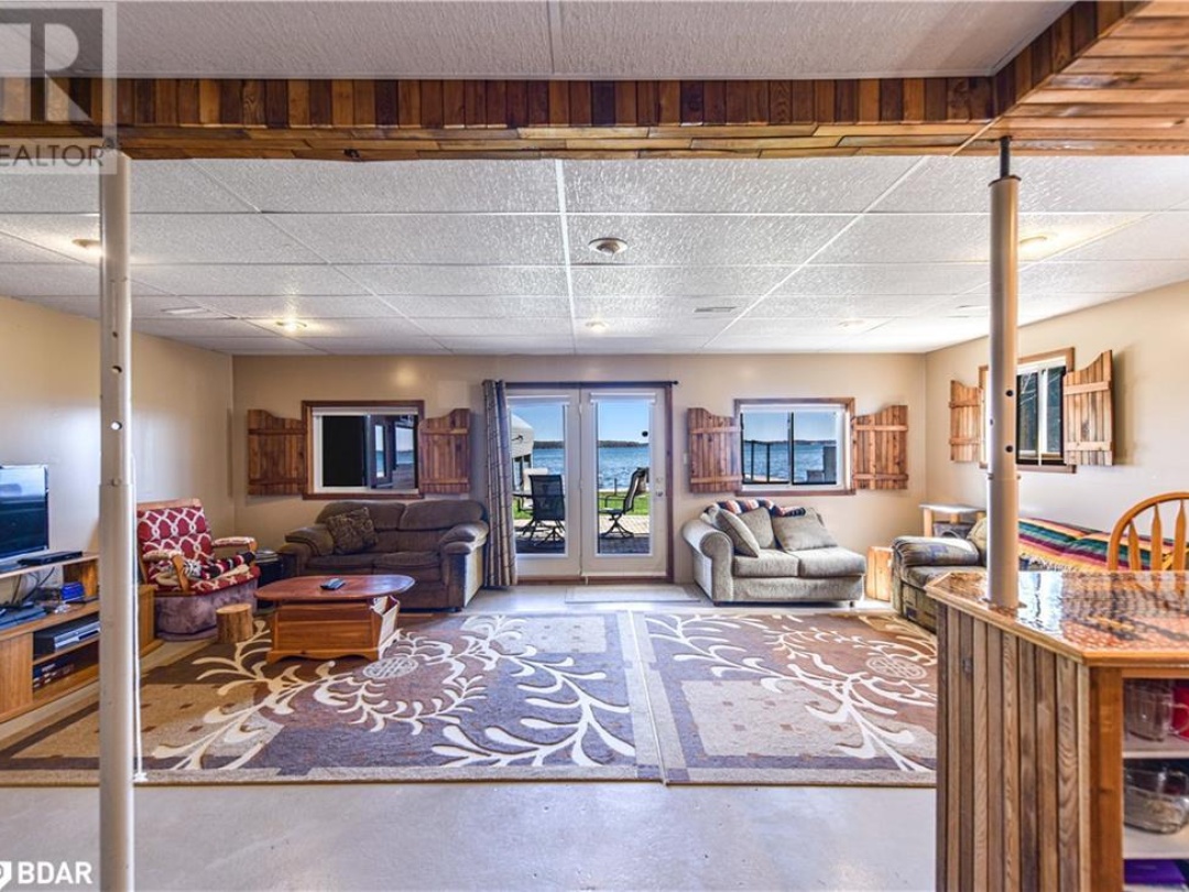 3801 WOOD Avenue, 