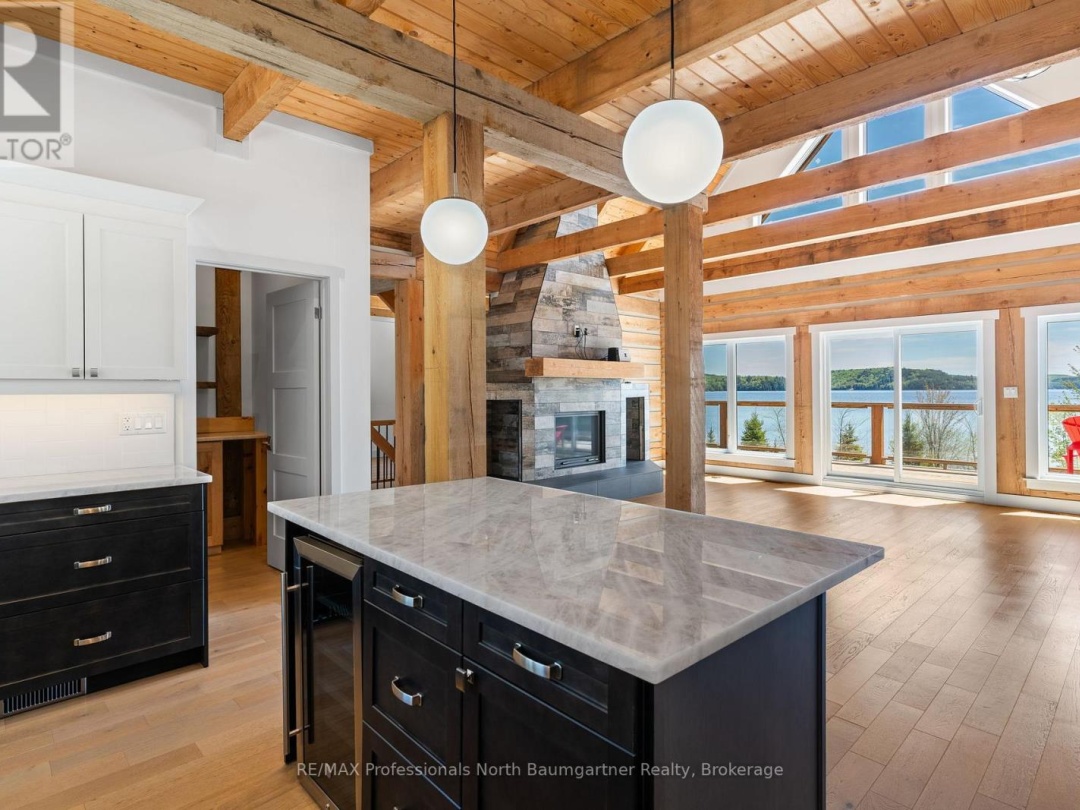 2987 Boice Bradley Road, Redstone Lake