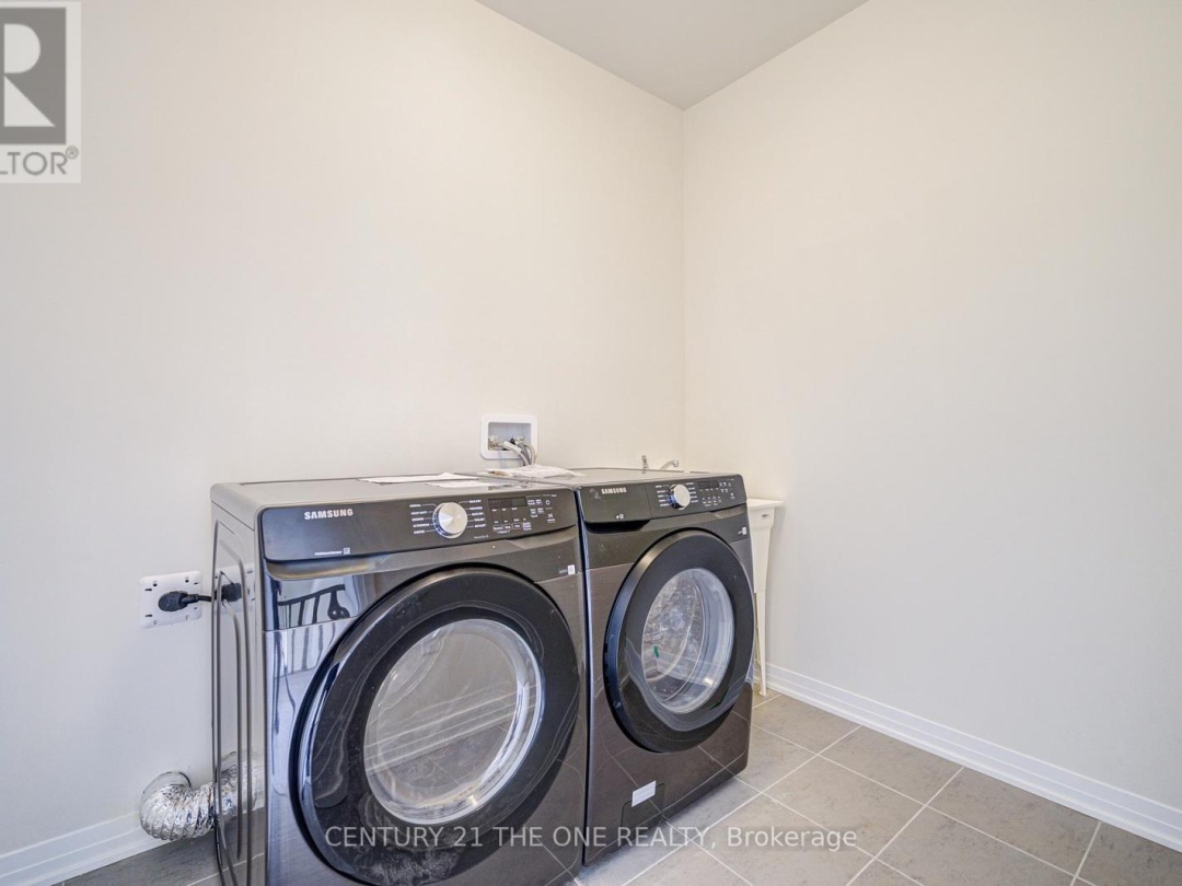 3045 Sandy Acres, Lake Couchiching