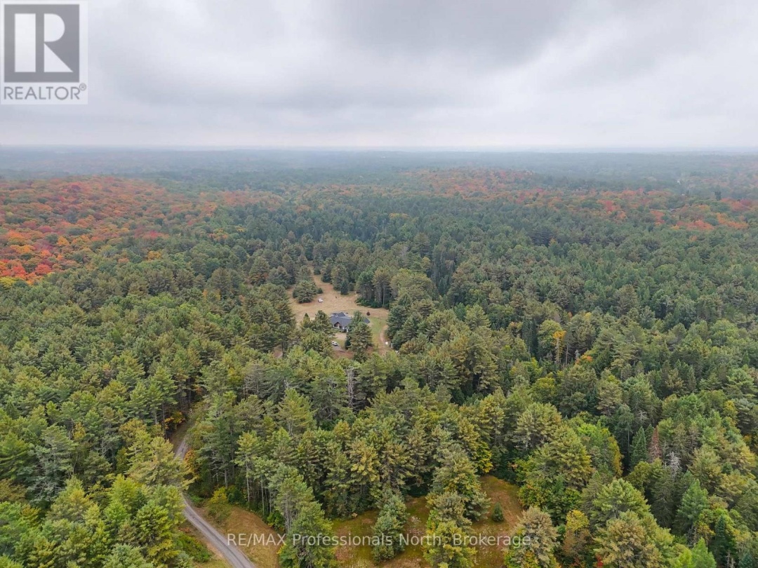 1064 NAISMITH ROAD, 