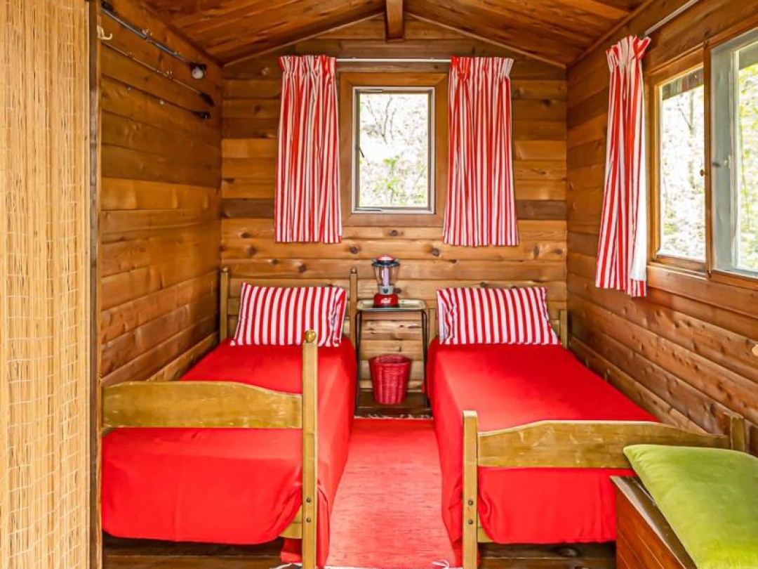 744 10 BAXTER ISLAND, 