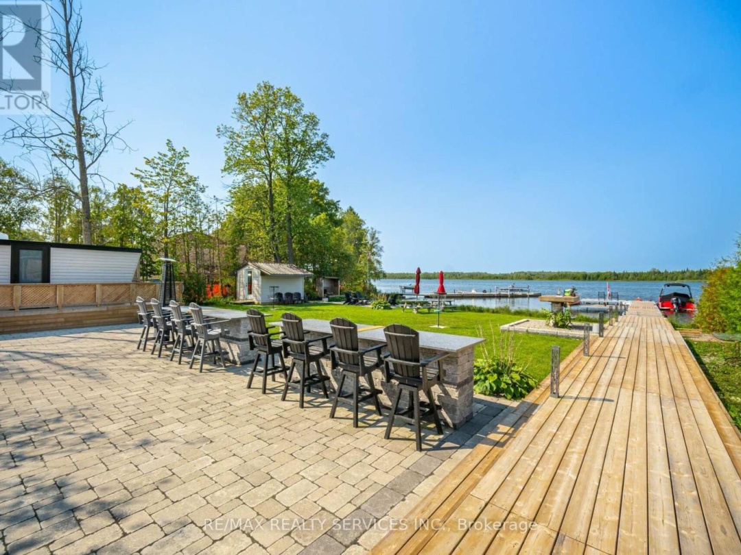 28 ELDONIA ROAD, Canal Lake