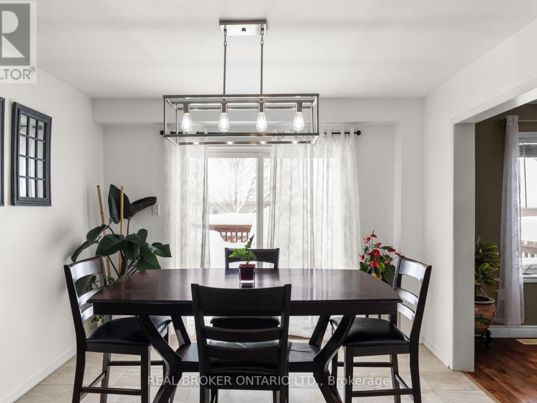 3173 Bass Lake Side Road E, Orillia