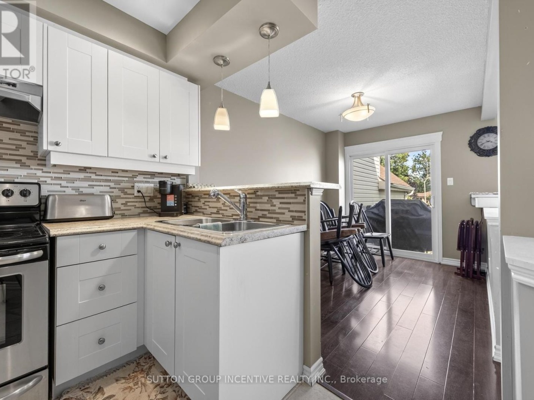 36 - 12 LANKIN BOULEVARD, 