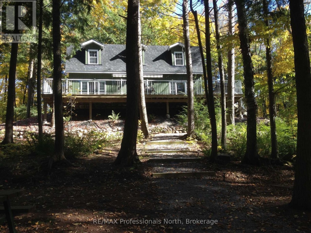 1289 Grandpa's Trail, Salerno Lake